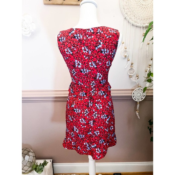 Nightwalker Elsa Red Floral Mini Dress Size Small - Picture 4 of 7